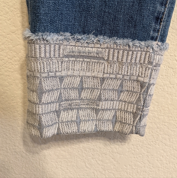 AG Adriano Goldschmied Stilt Crop Cigarette Crop Cuffed Jeans Size 29 EUC. - Picture 4 of 9